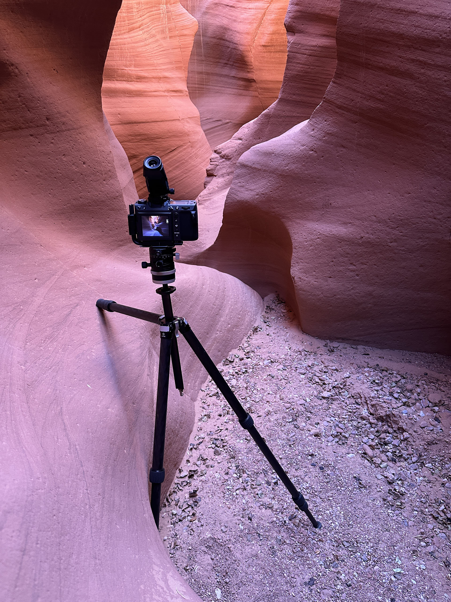 Behind the scenes image of slot canyon with Fuji GFX 100 II medium format camera - Diggles Photography