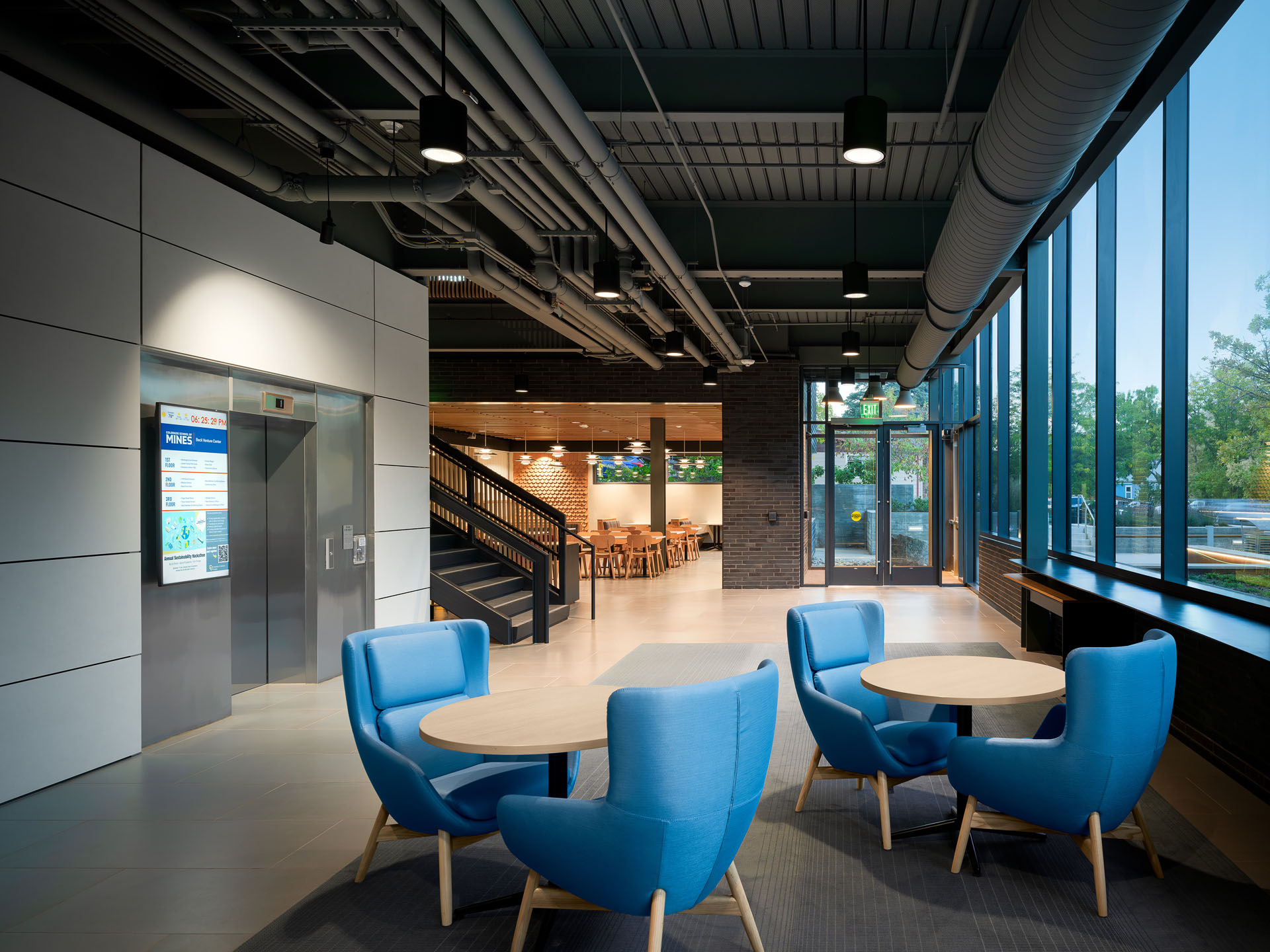 Interior 1st Floor Common Area - Colorado School of Mines Beck Venture Center - Diggles Photography