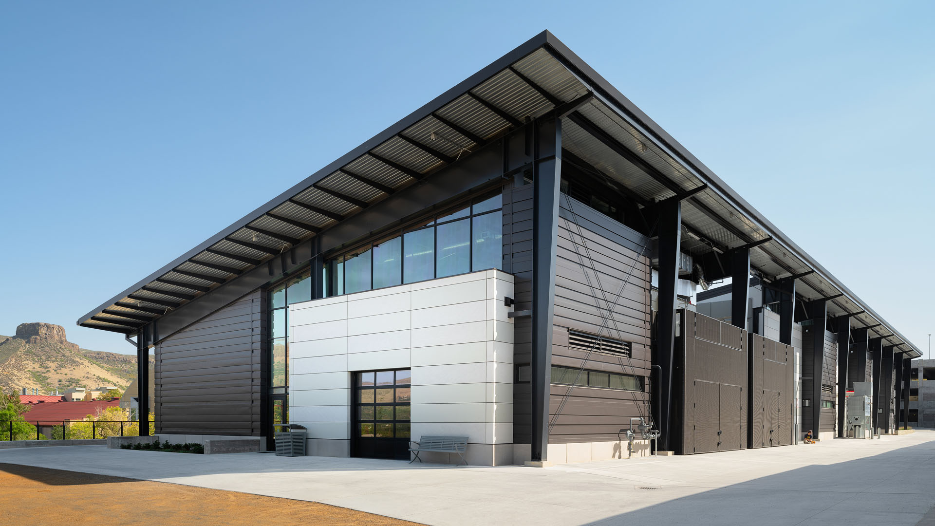 Exterior Northwest Corner - Colorado School of Mines Labriola Innovation Hub - Diggles Photography