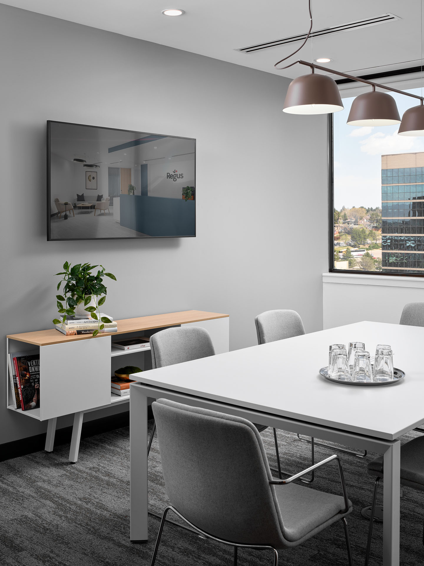 Regus Meeting Room Two - The idGROUP - Diggles Photography